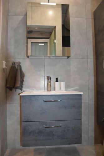 Apartamento Modern Studio Next To The Sea!