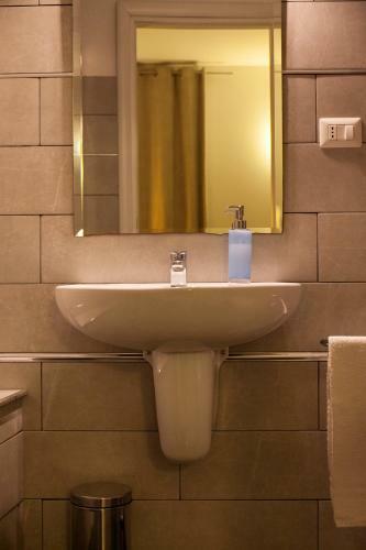 Villino Erminia - Bed And Breakfast & Residence