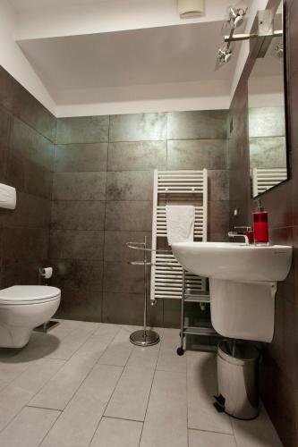 Villino Erminia - Bed And Breakfast & Residence