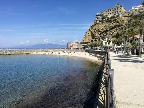 Villino Erminia - Bed And Breakfast & Residence