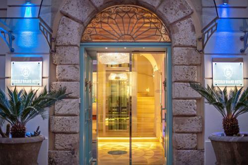 Piccolo Grand Hotel