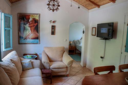 Villa Agrilias With Private Pool