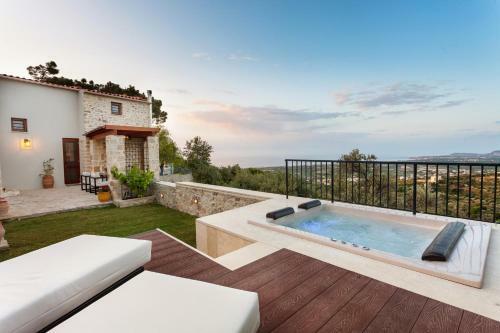 Ali Vafi Luxury Villa With Jacuzzi And Pool