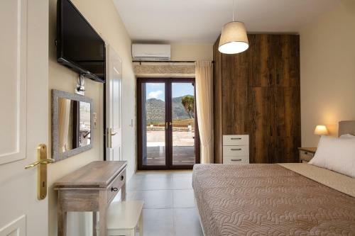Villa Unique Stonebuilt Rural Retreat With Private Pool!