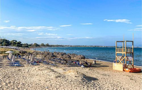 Stunning Home In Attika With Wifi And 3 Bedrooms