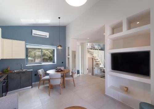 Rizomata Luxury Villas