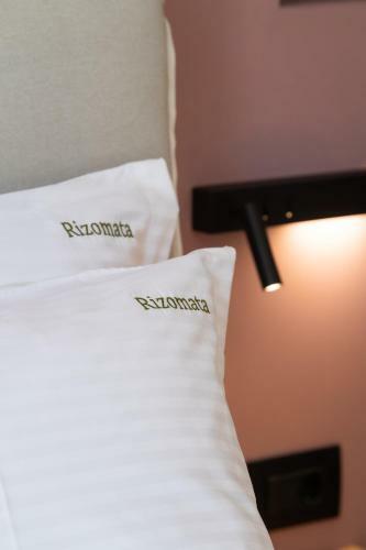 Rizomata Luxury Villas