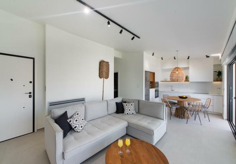 Apartamento Pnoe - Feel At Home
