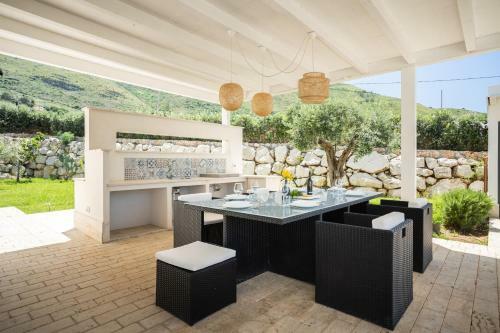 Grande Villa Privata Con Piscina A Scopello