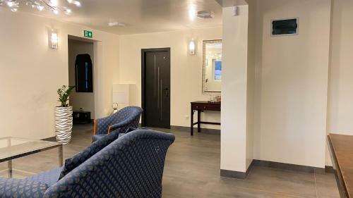 Hostal Villa K2