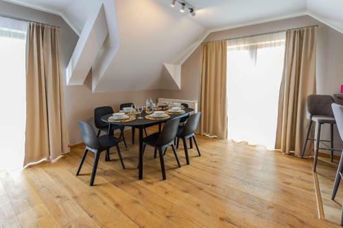 Vacationclub - Rezydencja Karkonoska Apartament 10