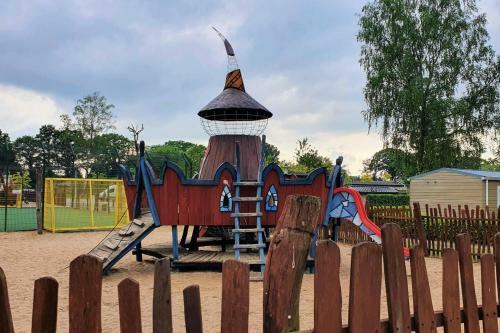 Veluwse Recreatiewoning Op Kindvriendelijk Park