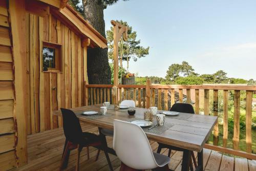 Hotel Logis H�tel Emeraude Des Bois