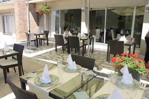 Hotel Le Relais De Montigny