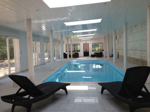Bed & Breakfast Les Chambres Du Chateau De Gr�ges