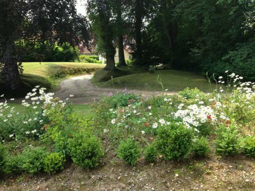 Bed & Breakfast Les Chambres Du Chateau De Gr�ges