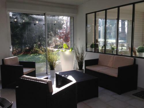 Bed & Breakfast Les Chambres Du Chateau De Gr�ges