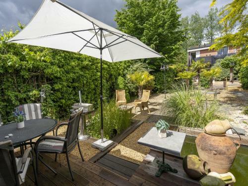 Modern Chalet In Wilhelminadorp With Private Terrace
