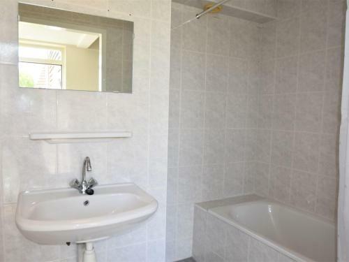 Welcoming Holiday Home In Zeewolde With Garden