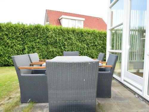 Welcoming Holiday Home In Zeewolde With Garden