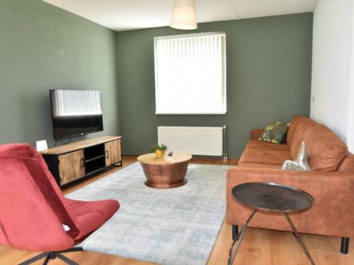 Welcoming Holiday Home In Zeewolde With Garden