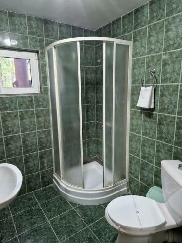 Hotel Domeniul Jale?