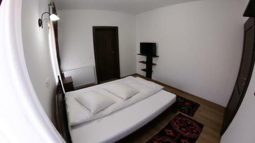 Hostal Floare De Colt Sapanta