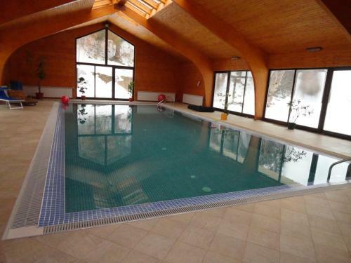 Hostal Hotel Miruna