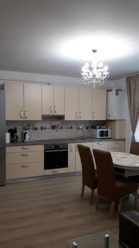 Apartamento Mary Residence Genial