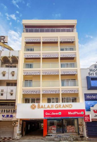 Sri Balaji Grand Hotel