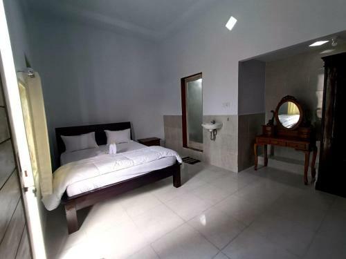 Hostal Roy Guest House