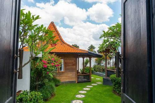 Stylish 3 Bedroom Villa With Pool In Berawa Canggu