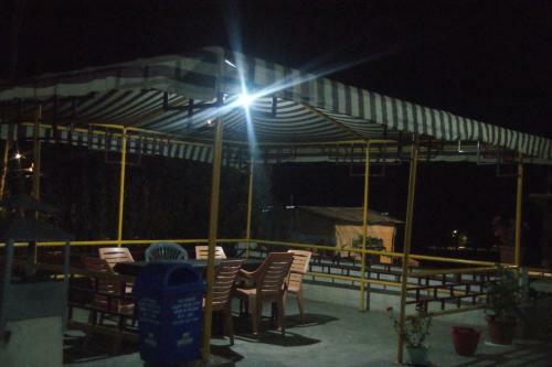 Hostal Chandan Guest House