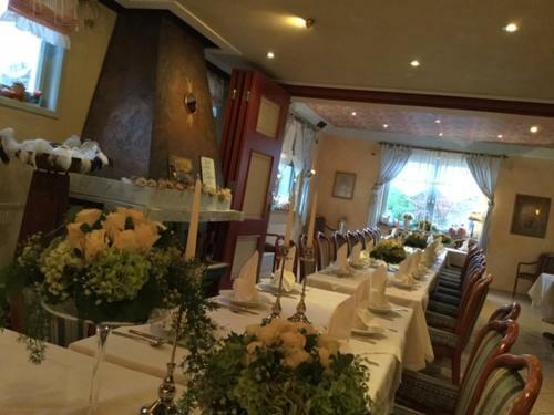 Hotel Zu Jeddeloh`s Rosengarten