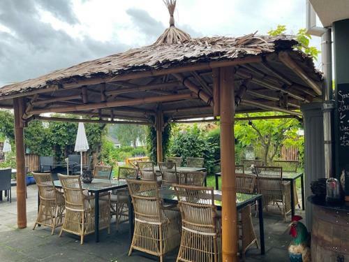Hotel Zu Jeddeloh`s Rosengarten