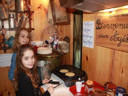 Holiday Home Les Chalets Des Ayes Le Thillot VII