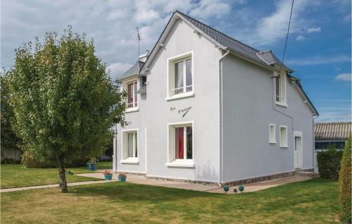 Holiday Home Plurien H-666