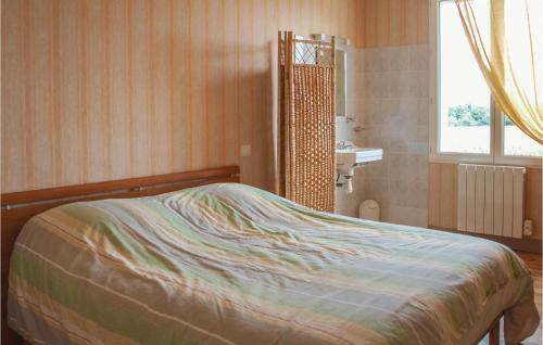 Holiday Home Plurien H-666