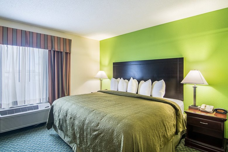 Hotel Quality Inn And Suites Harvey