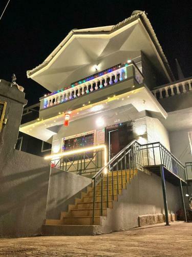 Mars Villa