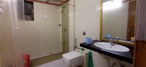 Villa 3bhk Private Pool Bungalow In Lonavala