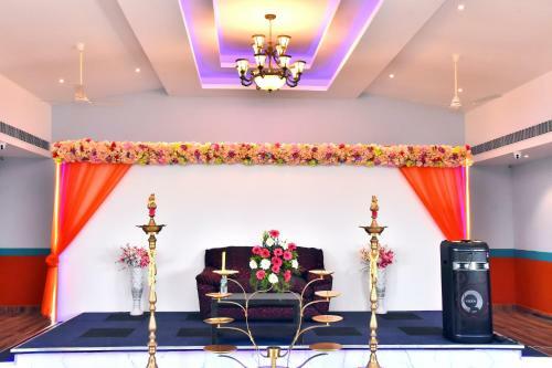 Hotel Sangam Inn & Banquets