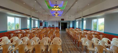 Hotel Sangam Inn & Banquets