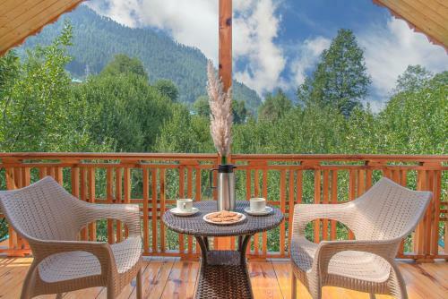 Hotel Himalayan Orchard Winds Manali