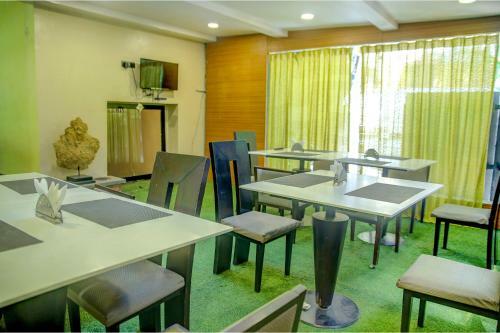 Fabhotel Illam Hospitality