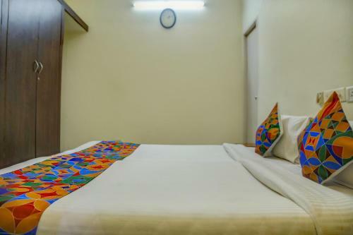 Fabhotel Hibiscus Stays