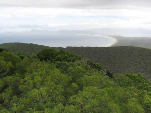 Huge Lake Front Property Near Blueys Beach