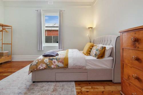 Stanley Stay - 3 Bdrms Sleeps 6 Parking Wifi