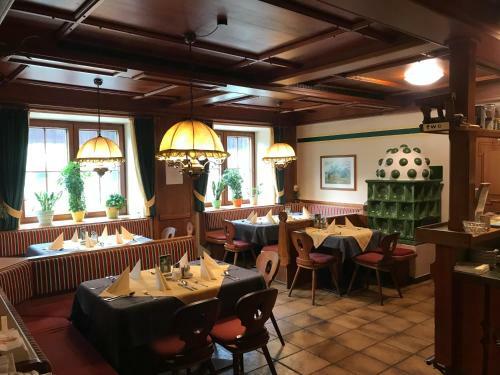Posada Gasthof Zum Gamsj�ger