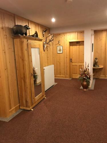 Posada Gasthof Zum Gamsj�ger
